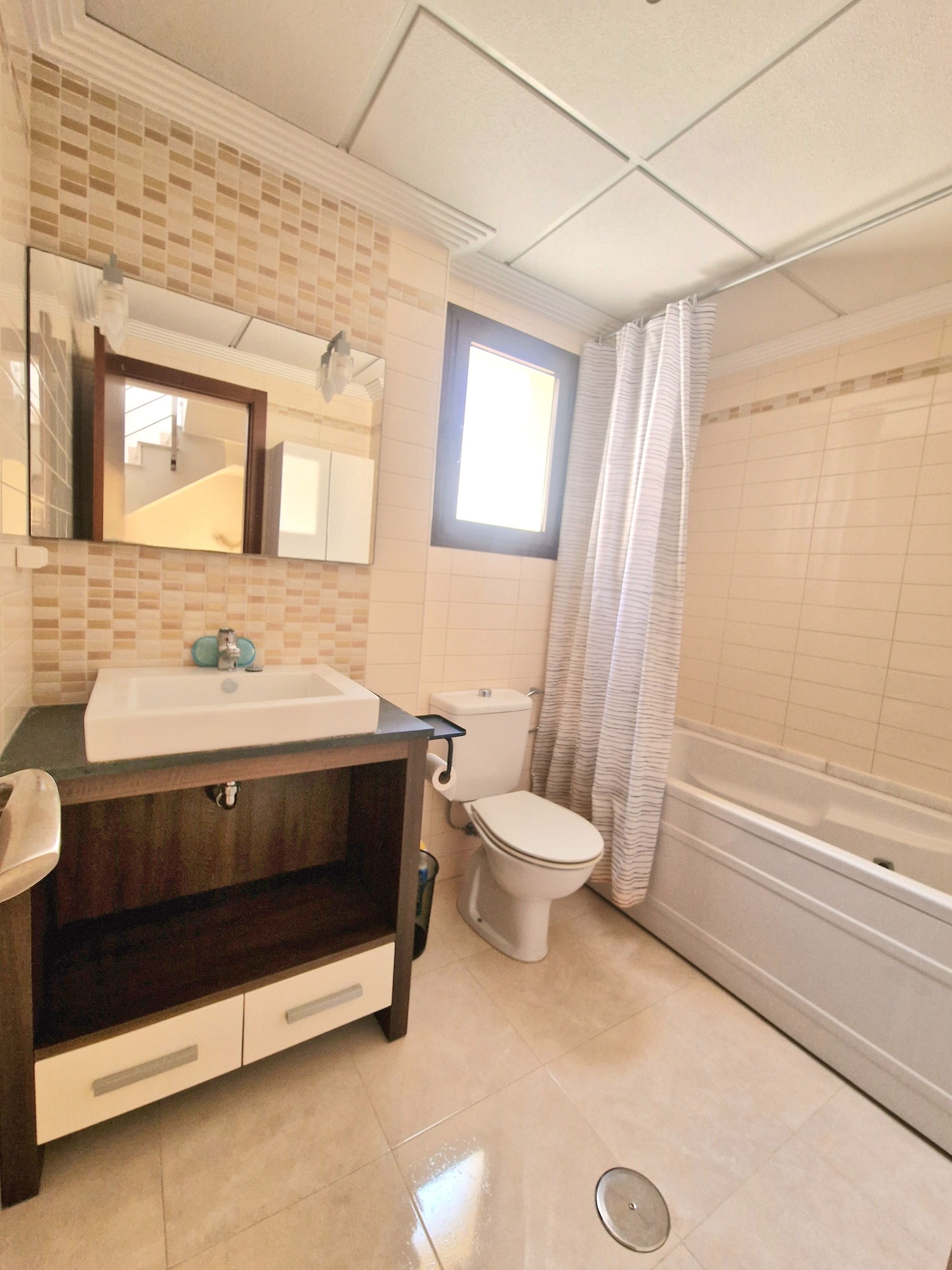 Cuisine moderne équipée